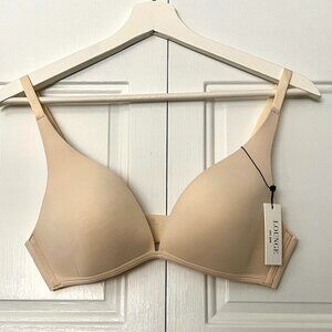 NWT - Lounge Brand Women's No-underwire Plunge Bra - Medium - Cream